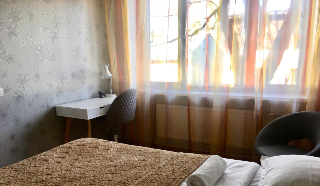 Stuudio 17 Lägenhet Kuressaare Exteriör bild
